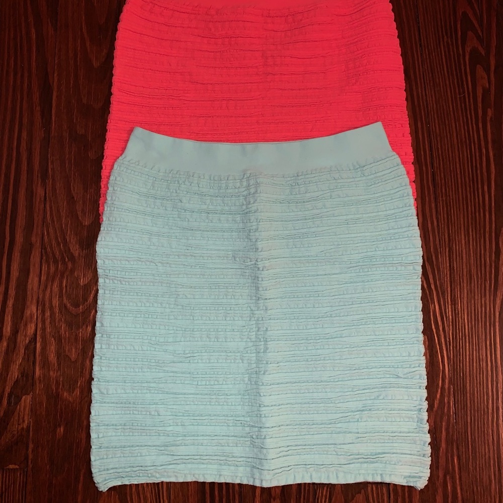Stretchy skirt bundle